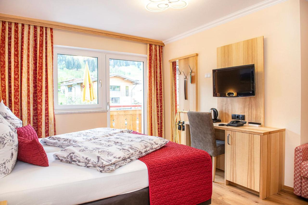Schneeberger Superior Hotel 4*